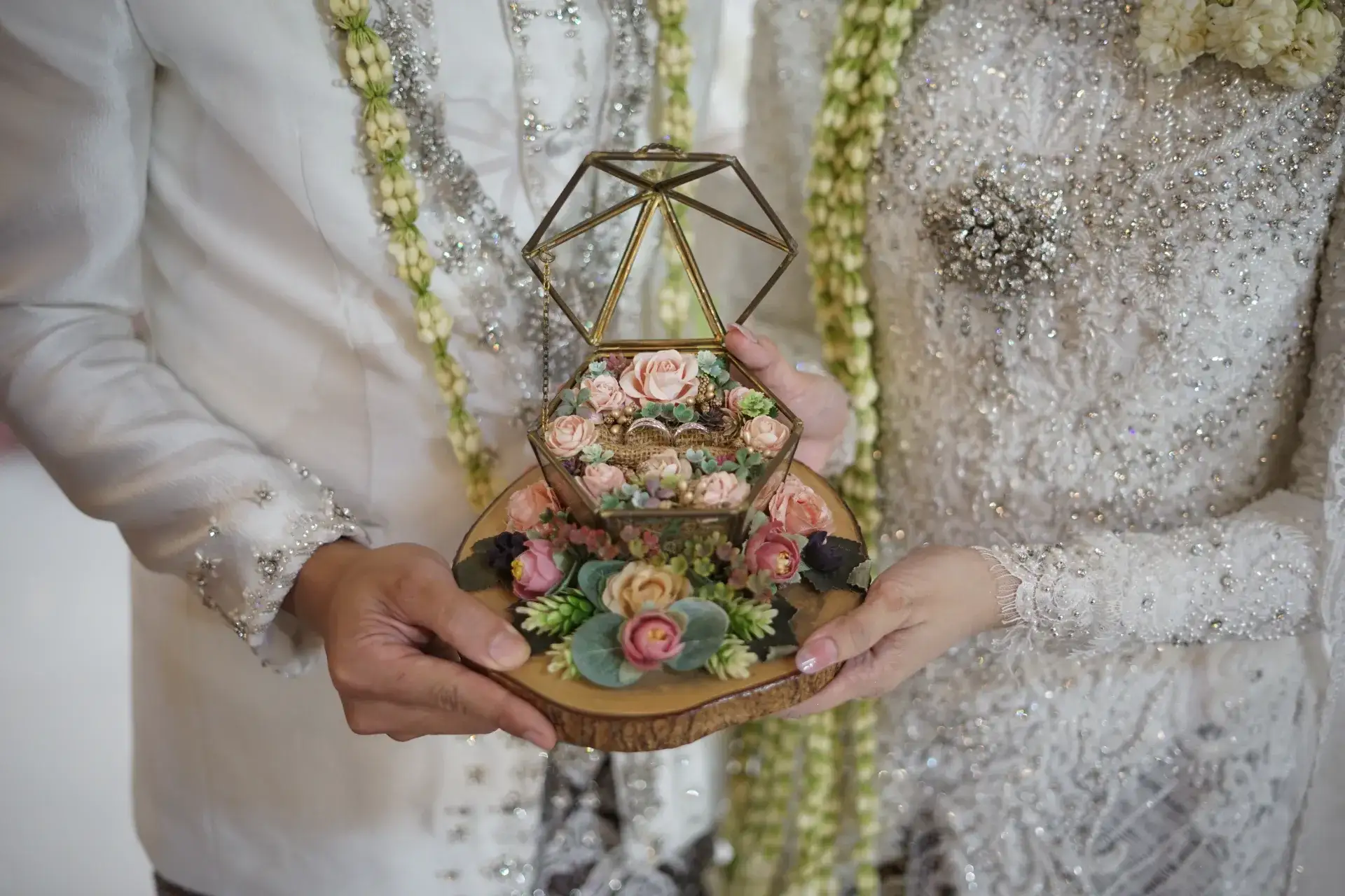 Tjokro Wedding Venue - Luxury wedding venue with elegant decoration